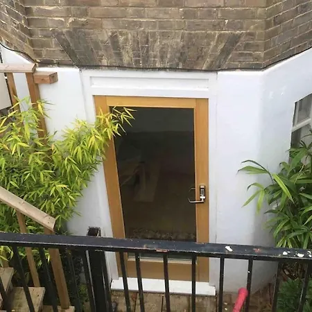 Self-Contained, Private Entrance, Near City Centre Norwich Exterior photo